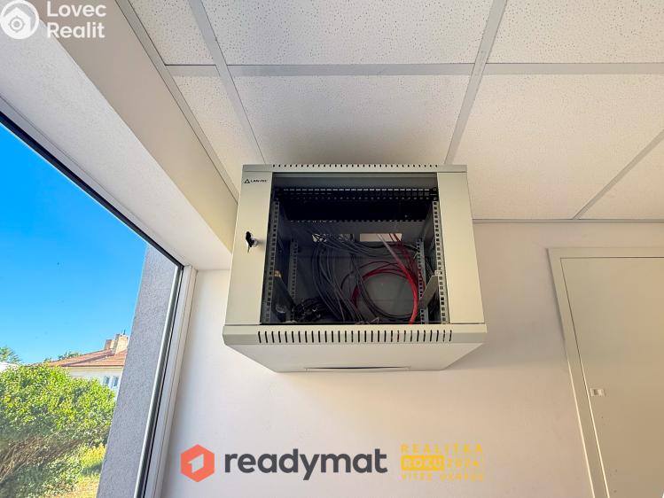 Продажа торгового помещеня Hodonín, Křičkova č. 15