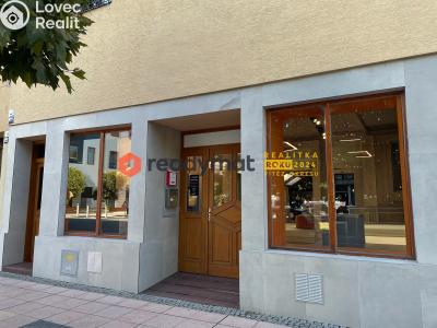 Pronájem obchodního prostoru Hodonín, Masarykovo nám. č. 1