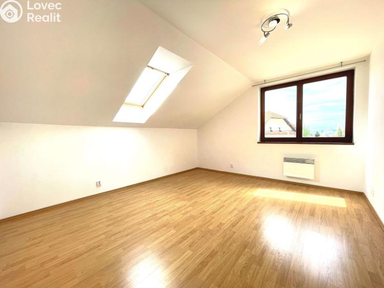 Pronájem rodinného domu Trnová č. 10