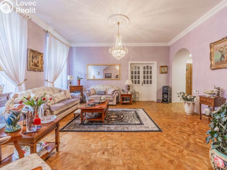 Prodej bytu 4+1 Praha č. 5