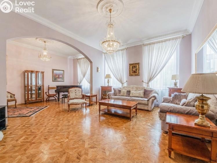 Продаж квартири 4+1 Praha, Uruguayská 438/6 č. 2