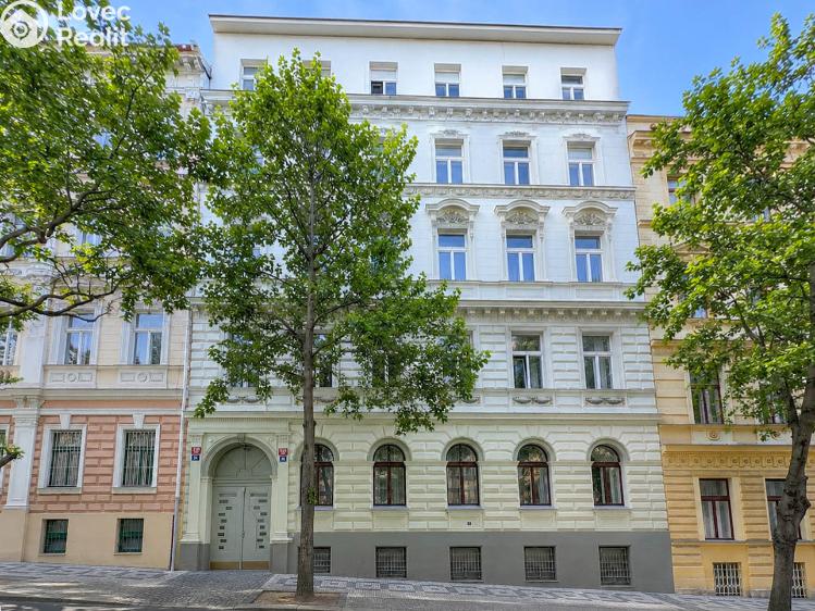 Prodej bytu 4+1 Praha, Uruguayská 438/6 č. 1