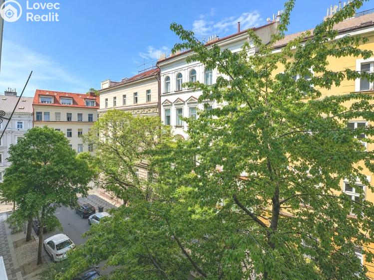 Prodej bytu 4+1 Praha, Uruguayská 438/6 č. 7