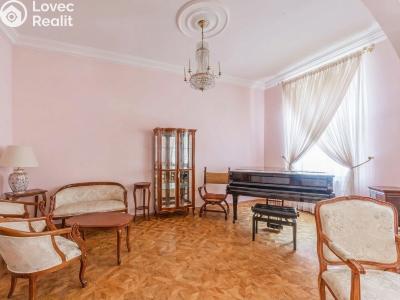 Продаж квартири 4+1 Praha, Uruguayská č. 6