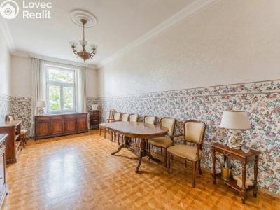 Sale apartment 4+1 Praha, Uruguayská č. 12