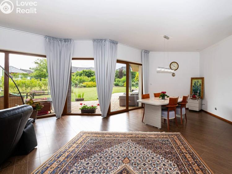 Prodej vícegeneračního domu Trnová č. 5