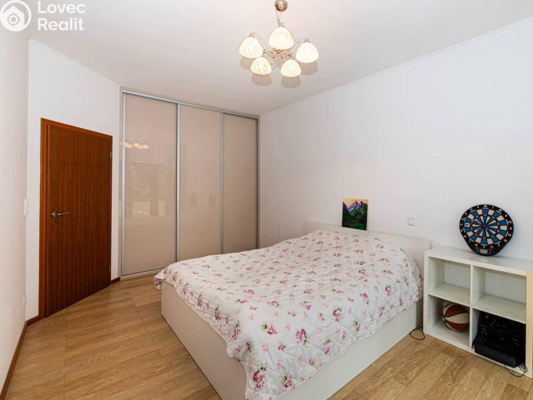 Prodej vícegeneračního domu Trnová č. 17