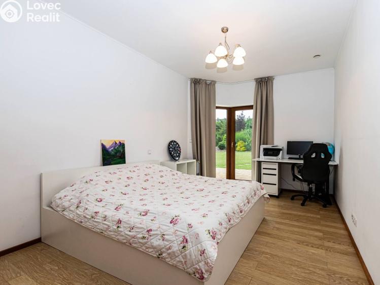 Prodej vícegeneračního domu Trnová č. 18