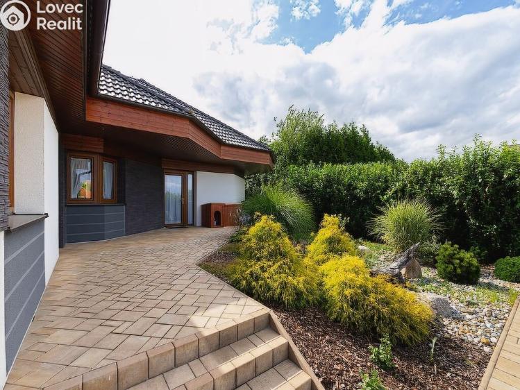 Prodej vícegeneračního domu Trnová č. 22