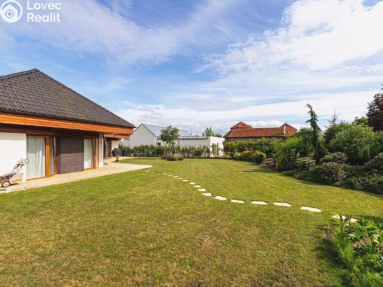 Prodej vícegeneračního domu Trnová č. 29