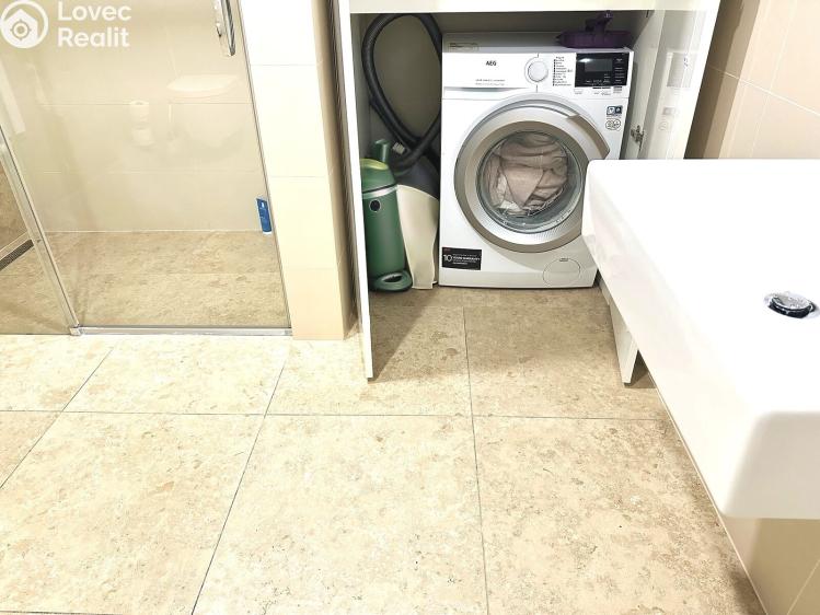 Продажа квартиры 1+KK Praha, Kobrova 3331/1 č. 9