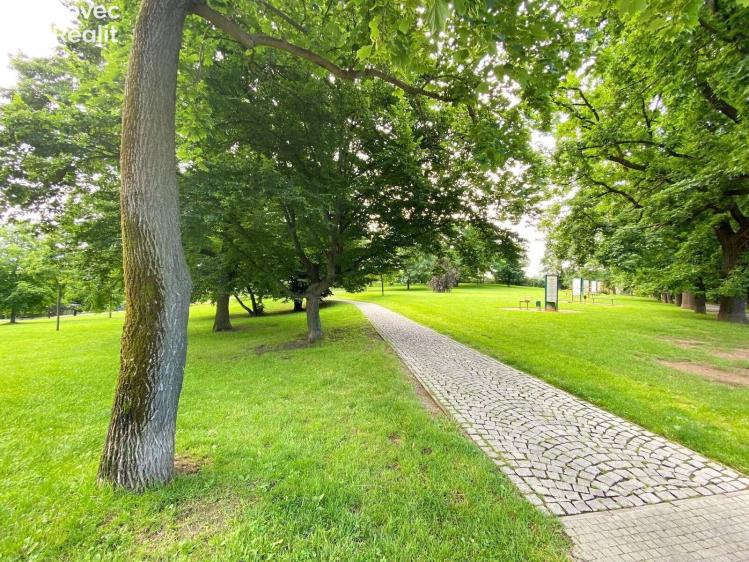 Продажа квартиры 1+KK Praha, Kobrova 3331/1 č. 14