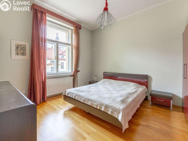 Prodej bytu 3+1 Praha, Masarykovo nábřeží 236/30 č. 10