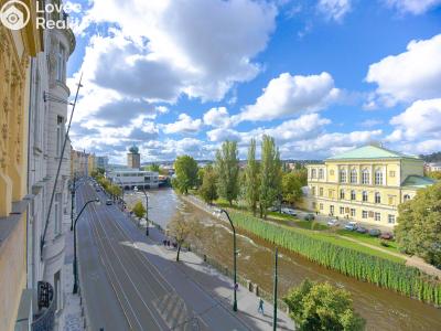 Prodej bytu 3+1 Praha, Masarykovo nábřeží č. 5