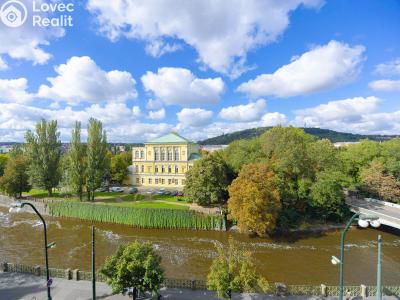 Prodej bytu 3+1 Praha, Masarykovo nábřeží č. 6