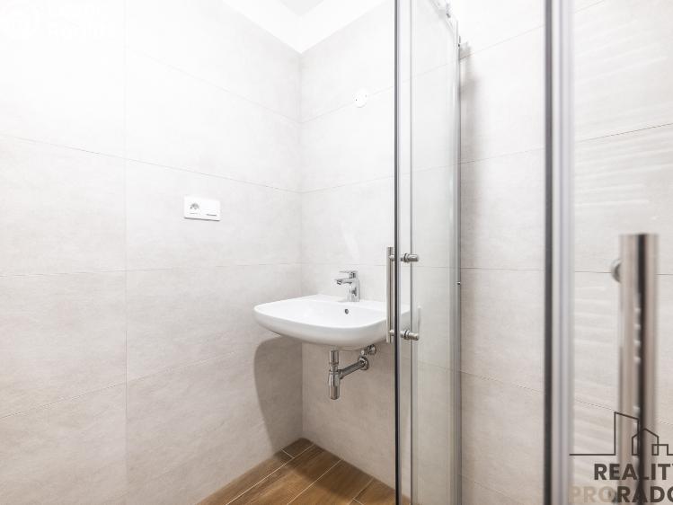 Продаж квартири 4+KK Ostopovice, B. Němcové 237/5 č. 4