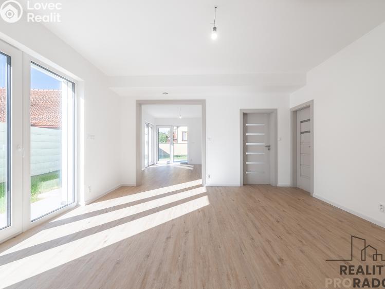 Продаж квартири 4+KK Ostopovice, B. Němcové 237/5 č. 24