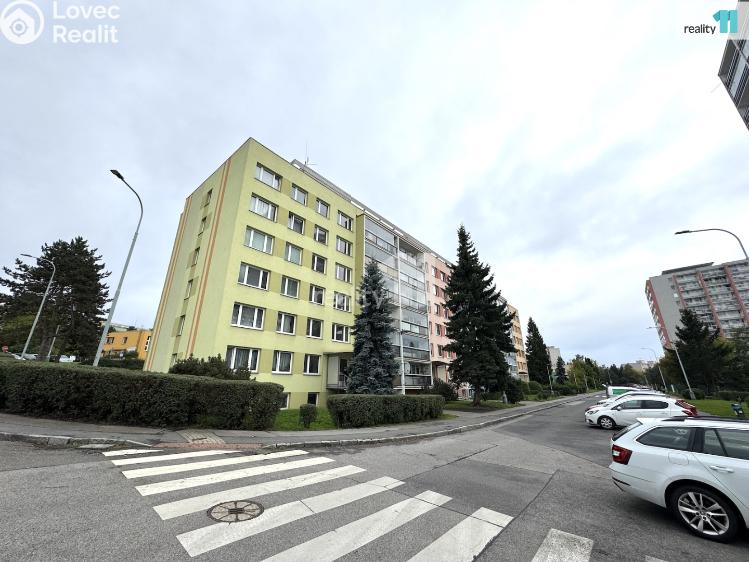 Pronájem bytu 3+KK Praha 15, Tenisová č. 39