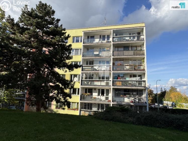 Pronájem bytu 3+KK Praha 15, Tenisová č. 40