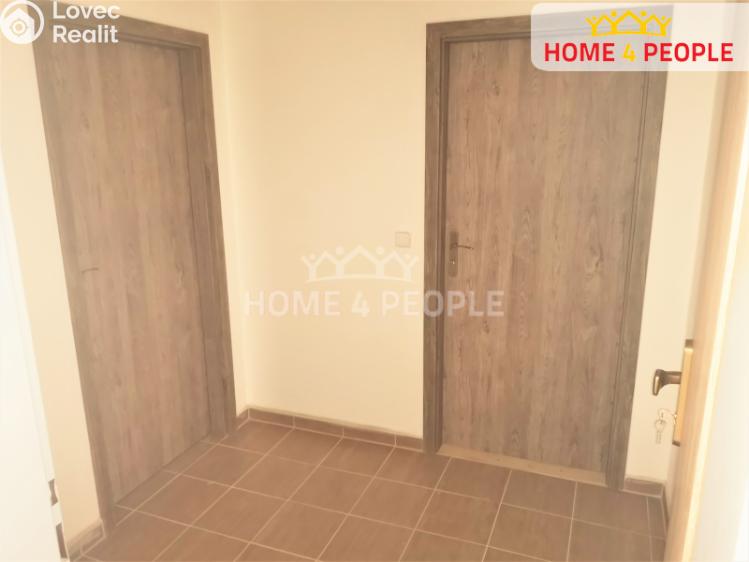 Pronájem bytu 1+KK Chodov, Školní č. 17