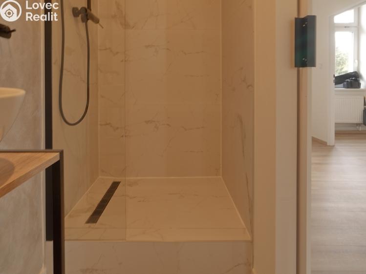 Prodej bytu 3+1 Veltrusy, Komenského č. 15