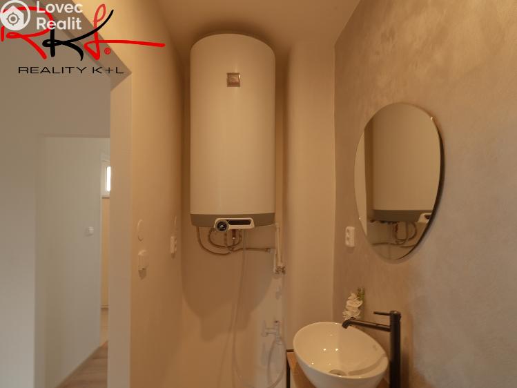 Prodej bytu 3+1 Veltrusy, Komenského č. 16