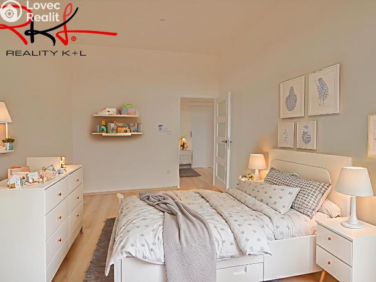 Prodej bytu 3+1 Veltrusy, Komenského č. 19