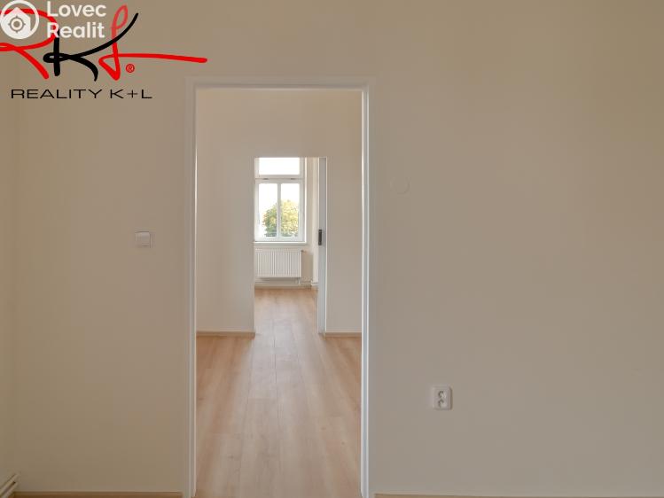 Prodej bytu 3+1 Veltrusy, Komenského č. 12