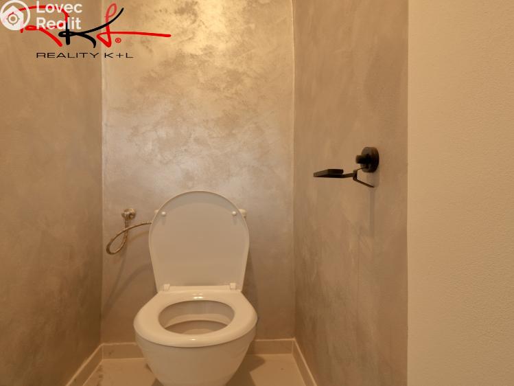 Prodej bytu 3+1 Veltrusy, Komenského č. 24