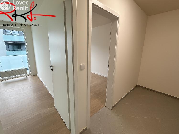 Pronájem bytu 2+KK Praha, Čakovická č. 4