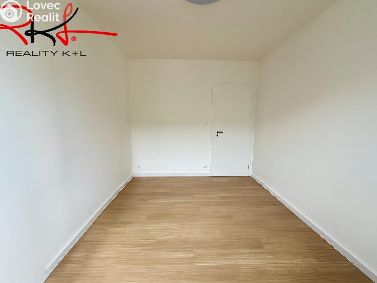 Pronájem bytu 2+KK Praha, Čakovická č. 5