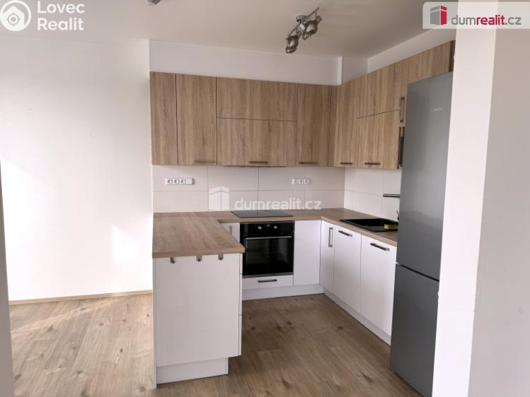 Pronájem bytu 3+KK Praha-Dolní Měcholupy, Honzíkova č. 14