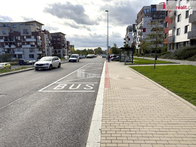 Pronájem bytu 3+KK Praha-Dolní Měcholupy, Honzíkova č. 39