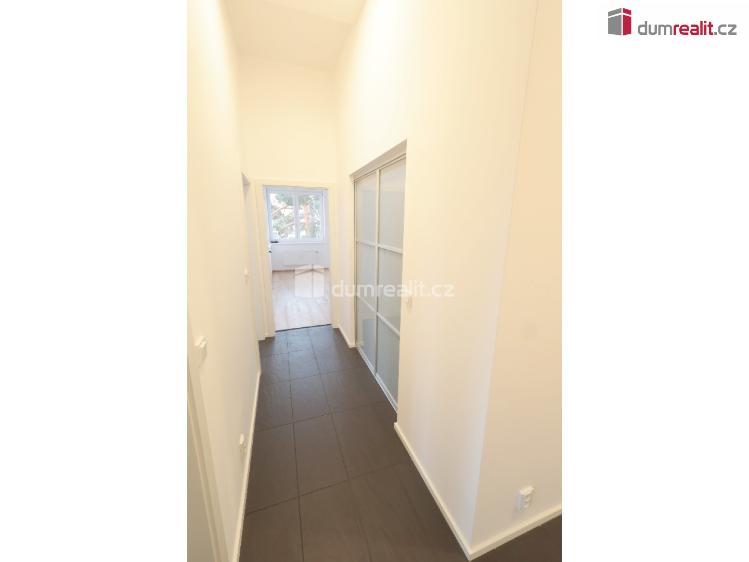 Prodej bytu 3+KK Praha 9, Na pokraji č. 23