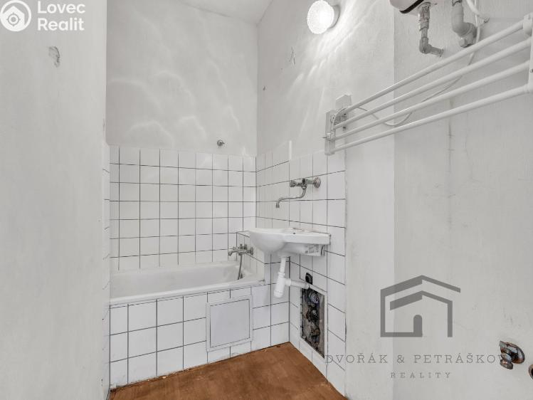 Prodej bytu 1+1 Praha, Družstevní 1378/7 č. 9