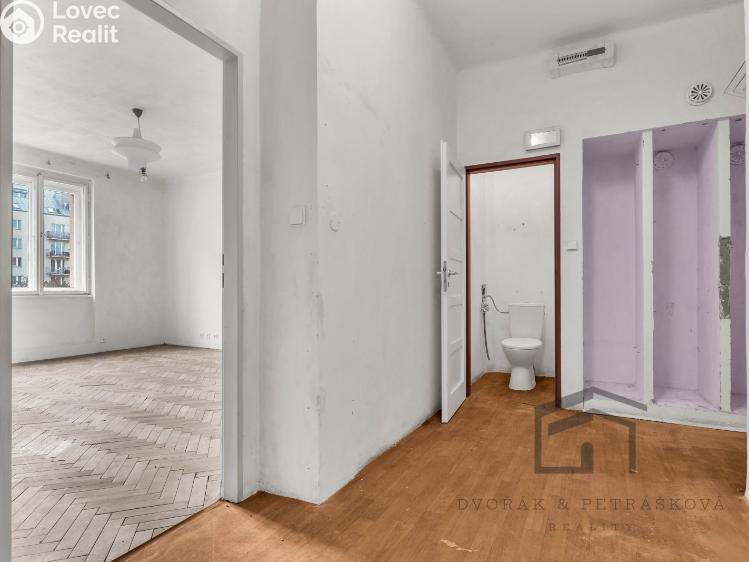 Prodej bytu 1+1 Praha, Družstevní 1378/7 č. 18