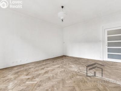 Prodej bytu 1+1 Praha, Družstevní č. 5