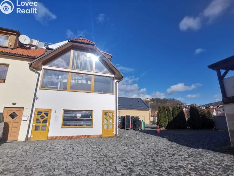 Pronájem bytu 2+KK Sušice, nábřeží Karla Houry č. 15