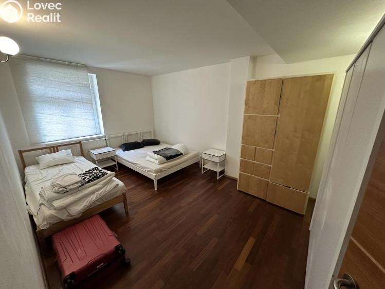 Pronájem bytu 3+KK Praha, Bořivojova č. 23