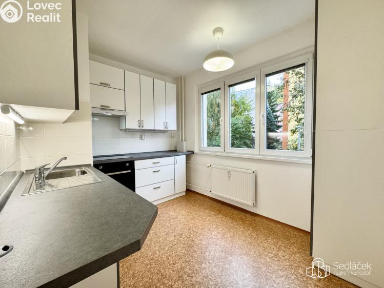 Pronájem bytu 1+1 Karlovy Vary, Krymská č. 5