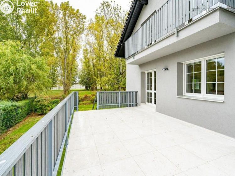 Pronájem rodinného domu Průhonice č. 2