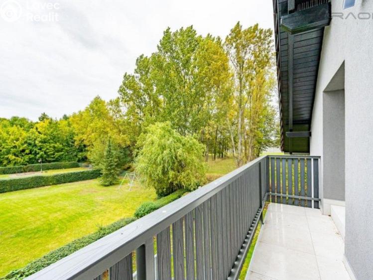 Pronájem rodinného domu Průhonice č. 18