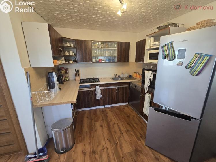 Prodej činžovního domu Radvanice č. 10