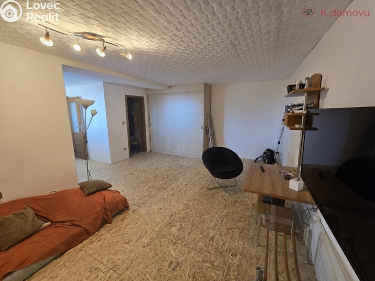 Prodej činžovního domu Radvanice č. 11