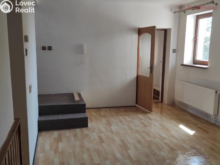 Prodej činžovního domu Radvanice č. 18