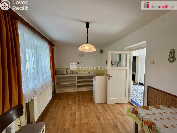 Prodej rodinného domu Svatý Mikuláš č. 10