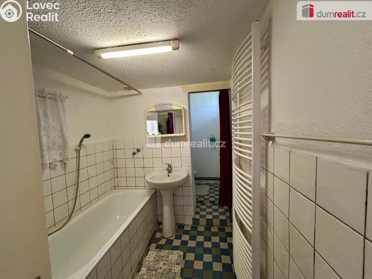 Prodej rodinného domu Svatý Mikuláš č. 12