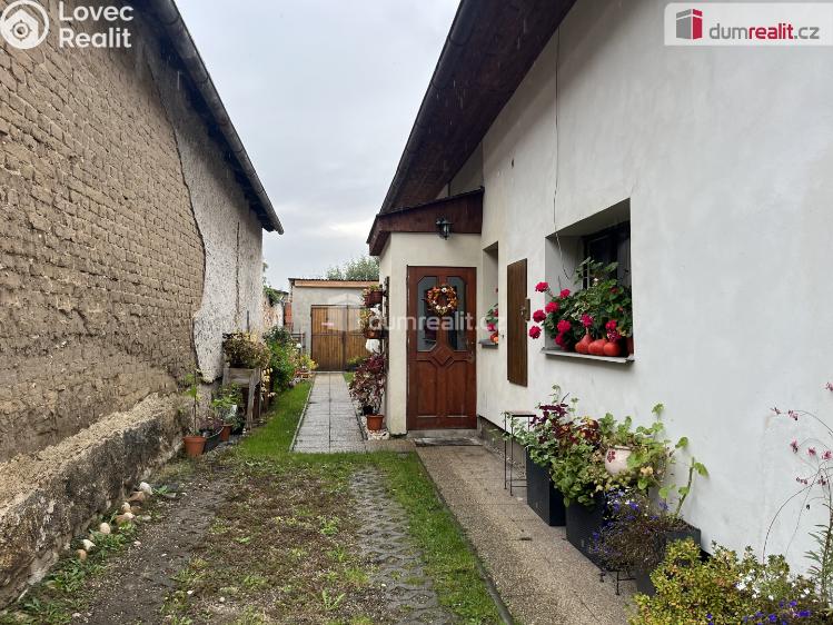 Prodej rodinného domu Hostín u Vojkovic č. 12