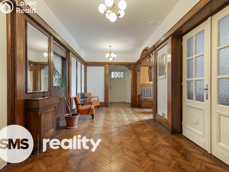 Продаж офісного приміщення Frýdek-Místek, Politických obětí 118 č. 12