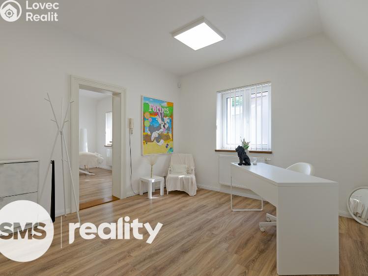 Продаж офісного приміщення Frýdek-Místek, Politických obětí 118 č. 16